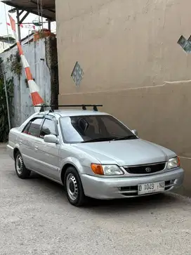 Toyota Soluna GLI 1.5 Matic 2000