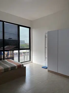 Ruko Murah Hadap Jalan Siap Pakai Hive Parc Cendana