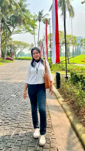 Cari kerjaan yang pasti  halal