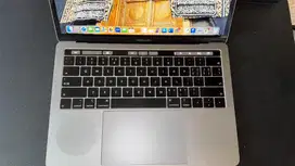 Macbook Pro 2019 Touchbar 128GB Fullset
