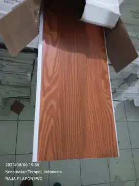 8iim plafon PVC laminat /dop