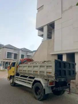 Jasa buang/angkut puing