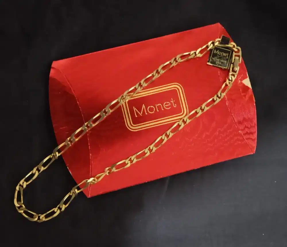 Monet Goldtone Original Vintage