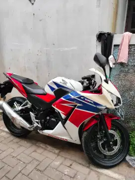 Honda cbr k45 2016