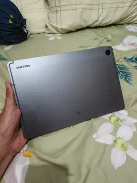 Galaxy Tab S9 Fe 6/128 WiFi only Fullset