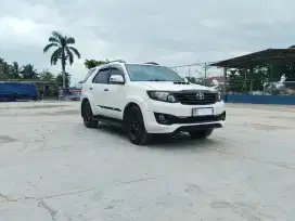 Fortuner VNT TRD matic 2012