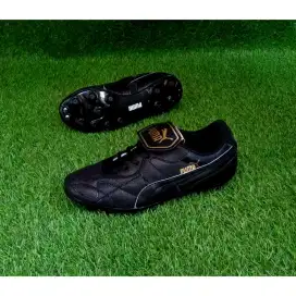 Sepatu bola Mizuno kulit (KIRIM COD)