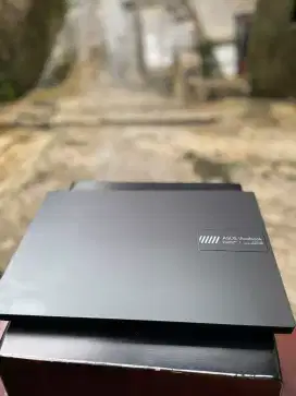 dijual laptop harga 7,2 nego tipis