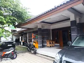 Rumah Murah Luas Besar Lokasi Strategis Belakang Horison di Turangga.