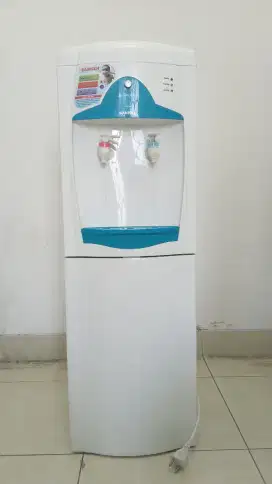 Dispenser Sanken HWE60