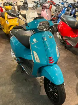 PIAGGIO VESPA MATIC SPRINT 150 IGET ABS FACELIFT 2023