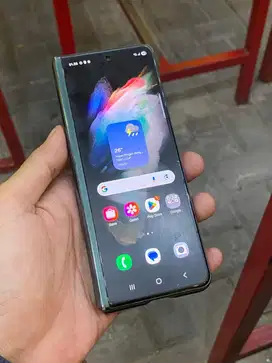 Samsung Z fold 3 SEIN