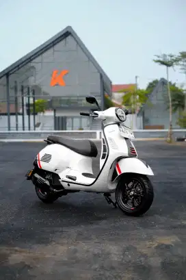 PIAGGIO VESPA MATIC GTS SS 150 4V KEYLESS 2023