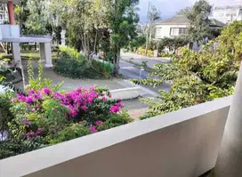 Rumah Nyaman Asri Sejuk di Komplek Graha Puspa