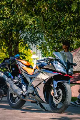 Yamaha R15 V2 2014