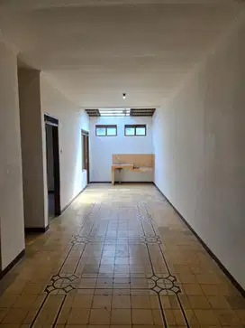 MURAH Rumah bisa Usaha di Bumi Adipura Gedebage