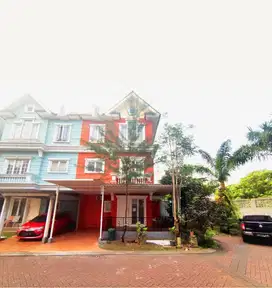 Dijual/Disewakan Rumah Hoek  Gading Serpong