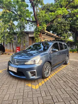 Grand Livina Highway Star Autech 2014 Pribadi