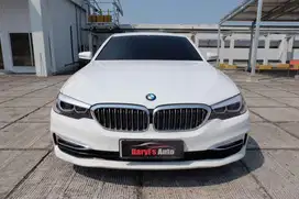 BMW 530i Luxury Line G30 2.0 Sunroof