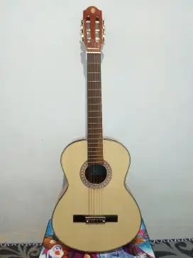 Gitar Yamaha C-315 Made in Indonesia