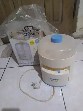 ELECTRIC STEAM STERILIZER 6 BOTTLES..