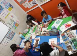 Lowongan Kerja Guru Seni & Komik