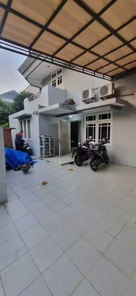 JUAL CEPAT BAWAH NJOP RUMAH HUUK SIAP HUNI DALAM KOMPLEK AMAN