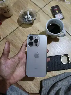 Iphone 15 pro 128 ex blibli/ibox (resmi)