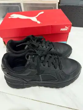 Puma Graviton Pro L Trainers Sepatu Sneakers Hitam