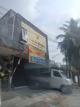 Disewakan Properti untuk Komersil di Tebet Timur