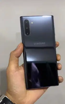 Samsung not 10.  Ram 8/256