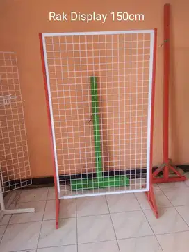 RAK DISPLAY CUSTOM UKURAN DAN WARNA