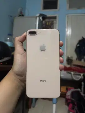 IPHONE 8+ GOLD 64 GB