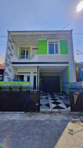 Rumah Minimalis 2 Lantai di Komplek Kiara Sari Bandung