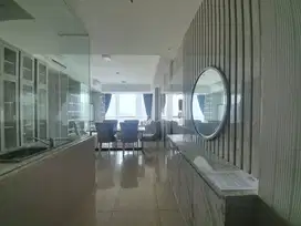 DIJUAL 3BR APARTEMEN DI AREA KEMANG DAN TERHUBUNG DENGAN MALL - KEMANG
