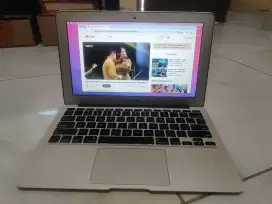 Macbook air 11 inch 2015 i5