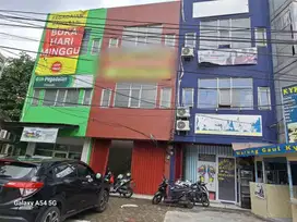 Tiga ruko gandeng siap pakai rawasari cempaka putih