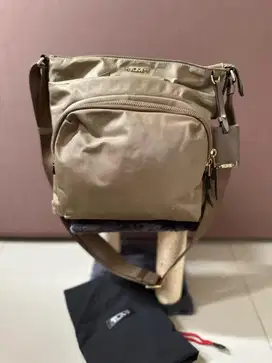 PRELOVED TUMI unisex