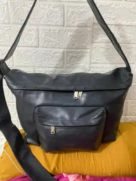 Samo Ondoh Slingbag