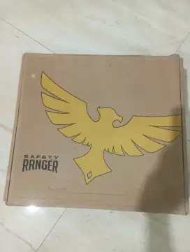 Sepatu safety merk Rangres