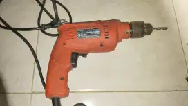 Bor Listrik Merek MAKTEC MT 80B