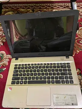 Laptop Asus X441BA