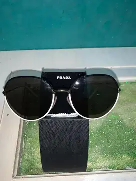 KACAMATA -PRADA Original