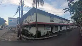 Gedung di Cirendeu, strategis ex rumah sakit dan sedang ada sekolah