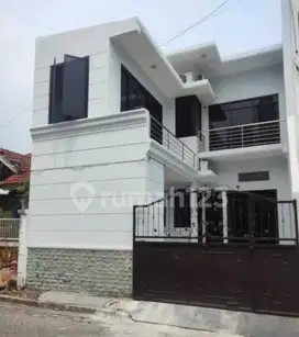 JUAL RUMAH PAKUWON CITY BUTUH RENOV MURAH