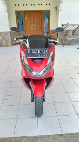 Bissmillah dijual motor Honda PCX 160cc 2021