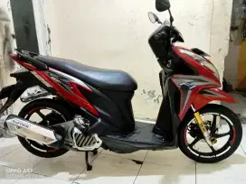 Honda Vario 125 lengkap motor sehat walafiat keterangan detail dibawah