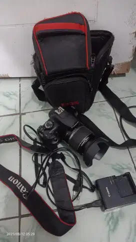 Canon 1200d lensa Kit standar