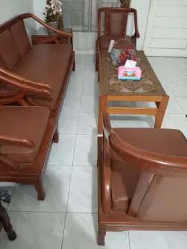 Kursi tamu bahan jati,dijual cepat !!