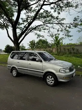 MOBIL PRIBADI TOYOTA KIJANG LGX 2.0 EFI 2003